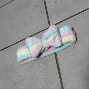 Facial Spa Headband.